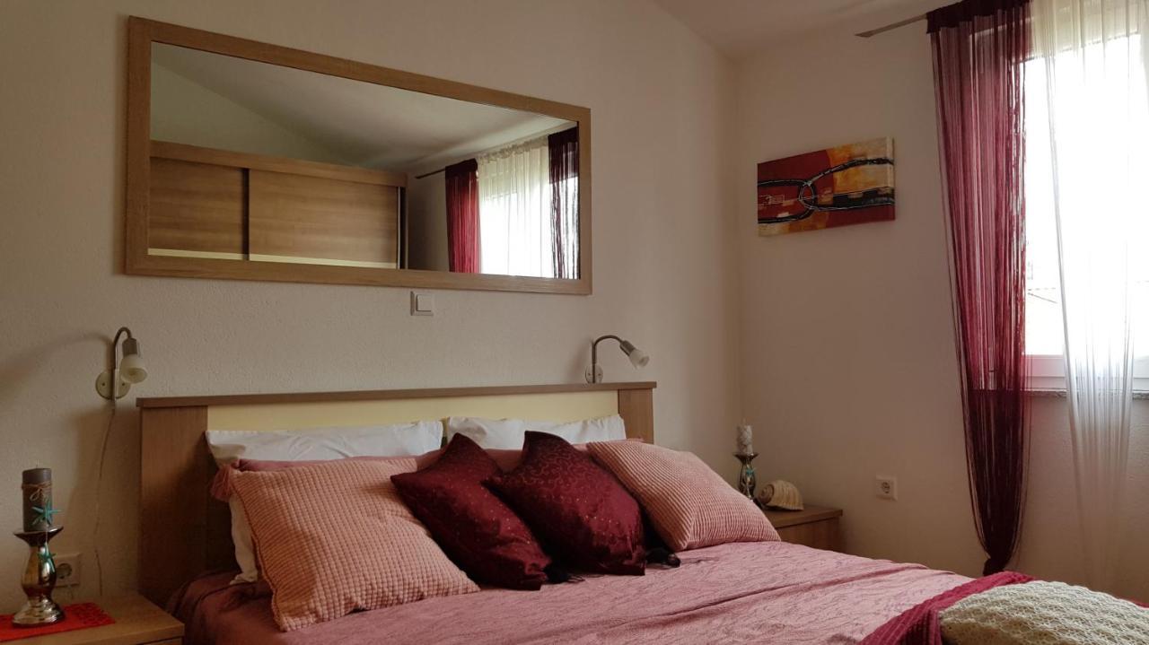 Apartmani Villa Lilliana Tribalj Eksteriør bilde