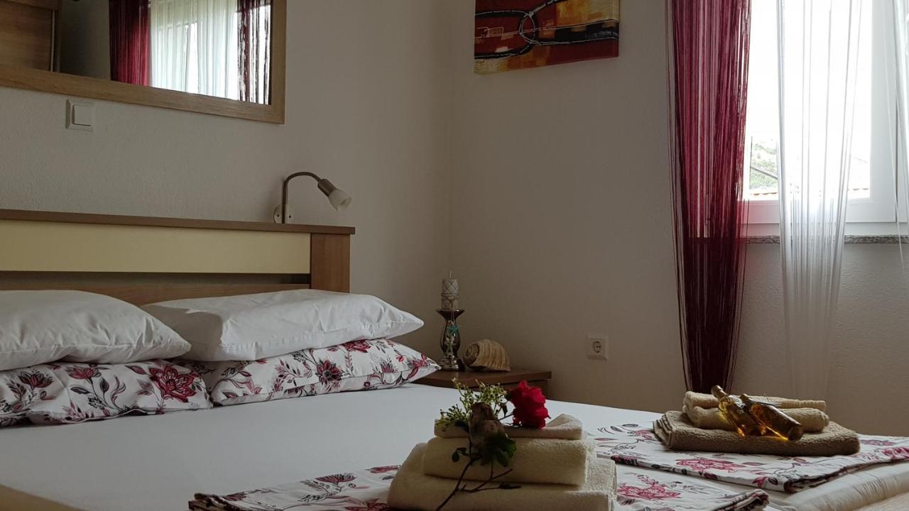 Apartmani Villa Lilliana Tribalj Eksteriør bilde