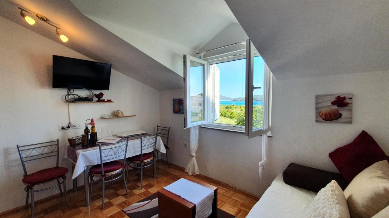 Apartmani Villa Lilliana Tribalj Eksteriør bilde