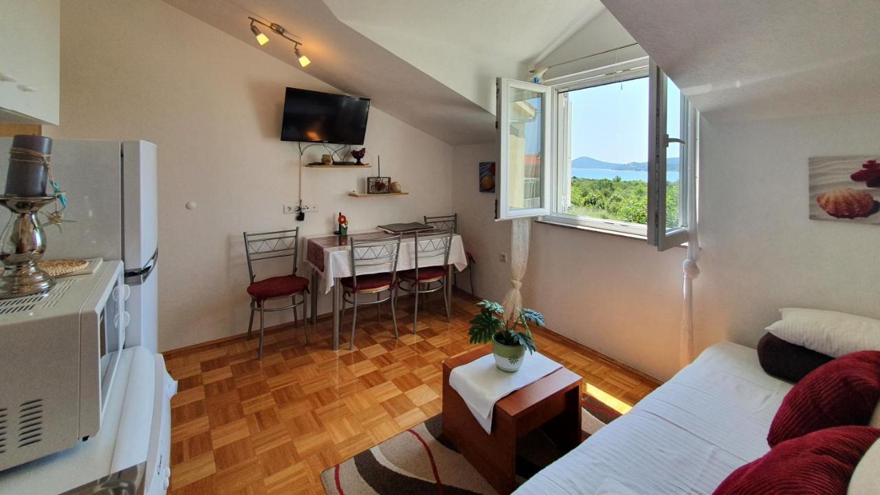 Apartmani Villa Lilliana Tribalj Eksteriør bilde